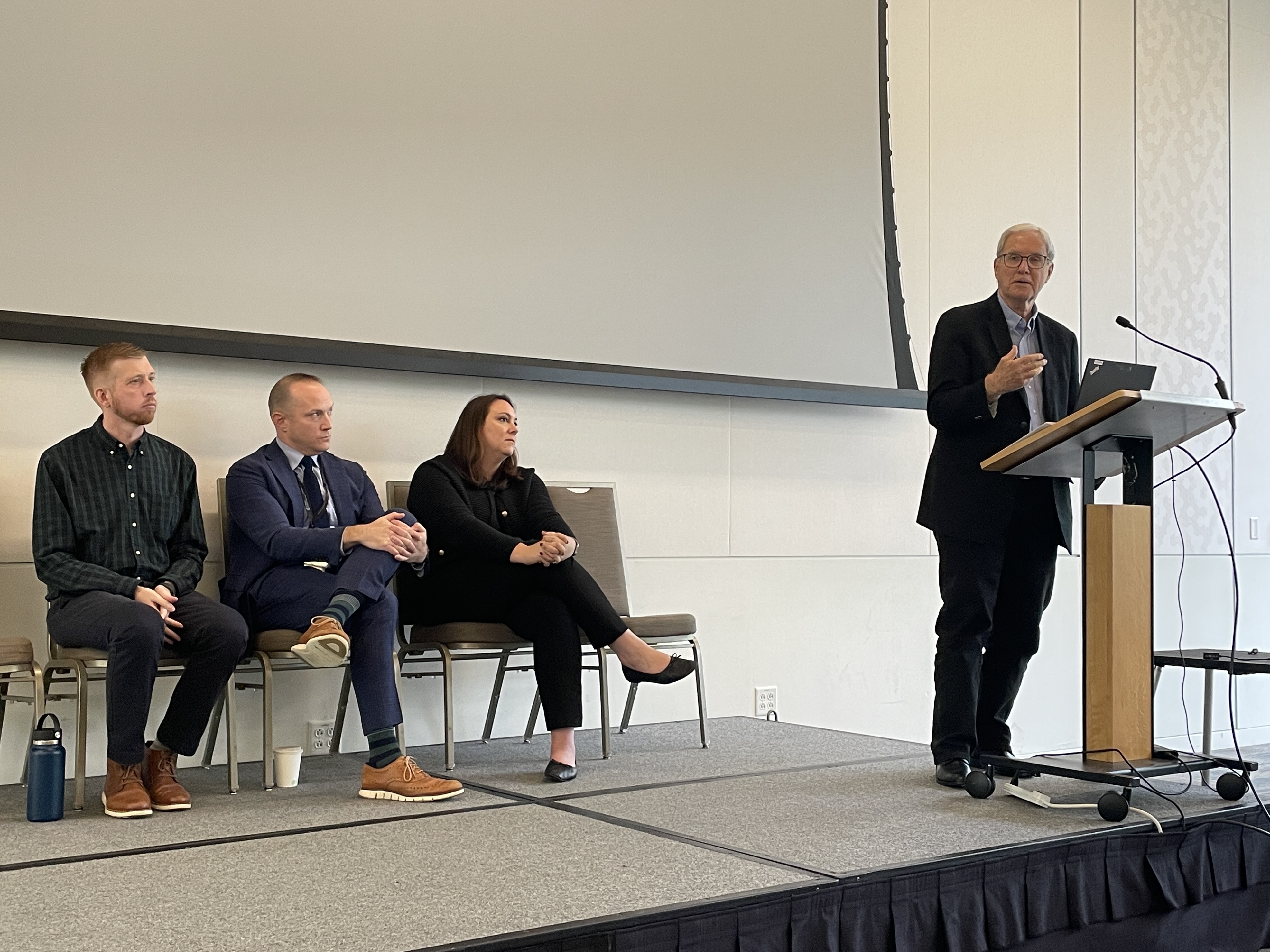 Frank Keefe leading a post-talk discussion