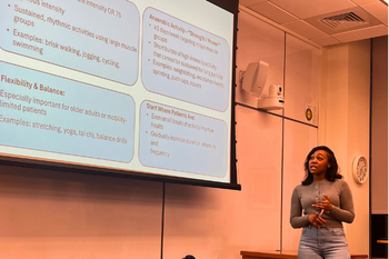 Tawanna Revels facilitates the Exercise from the Patient Perspective workshop. 